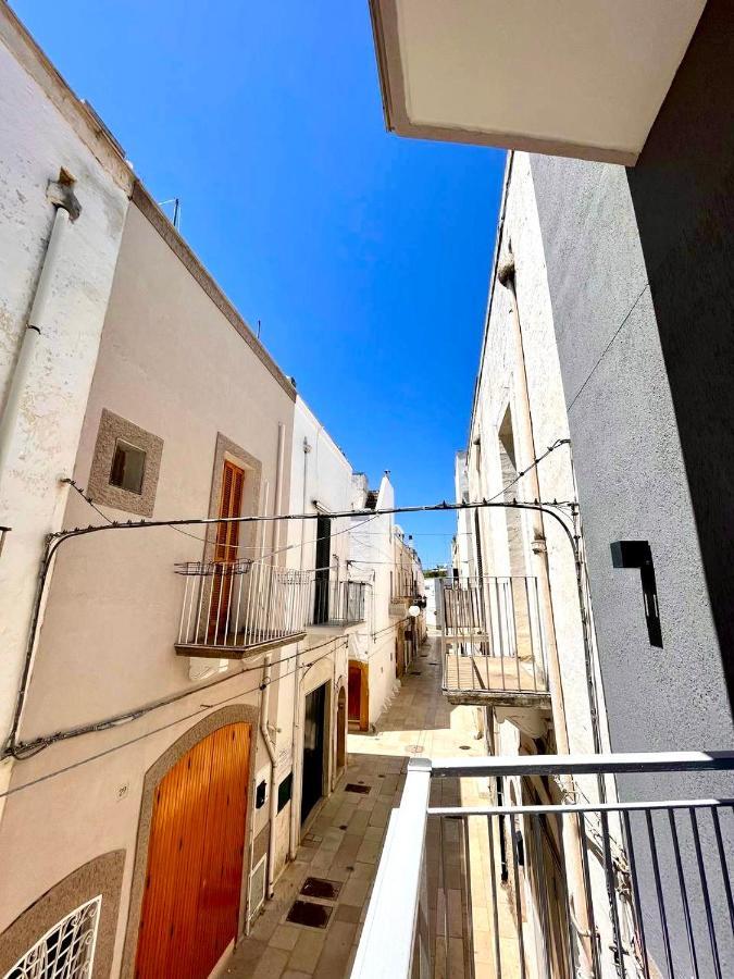 Apulia Holidays Apartment Mola di Bari Bagian luar foto